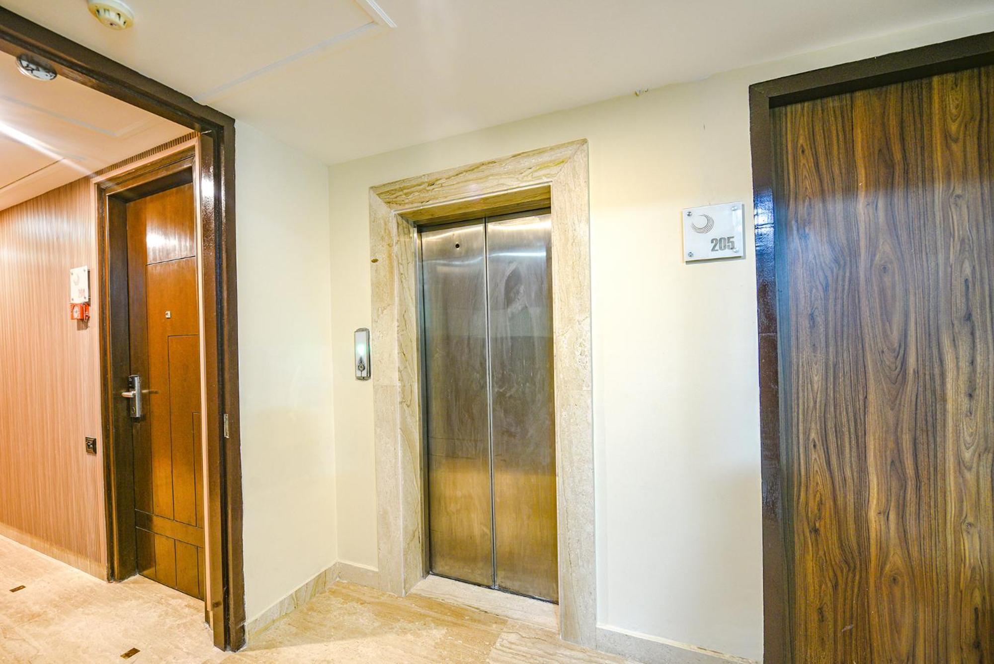 Fabhotel Aashraye Ню Делхи Екстериор снимка