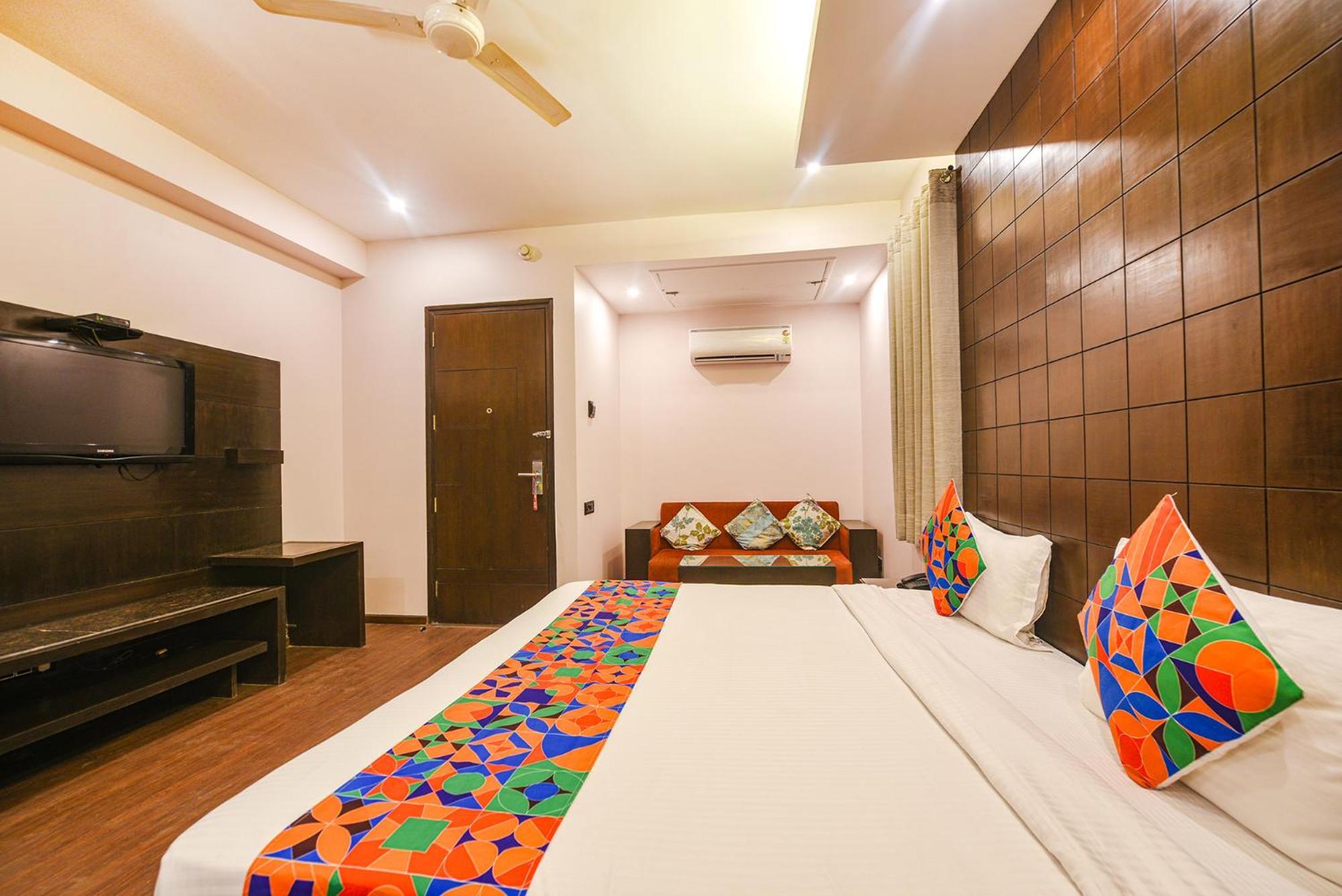 Fabhotel Aashraye Ню Делхи Екстериор снимка
