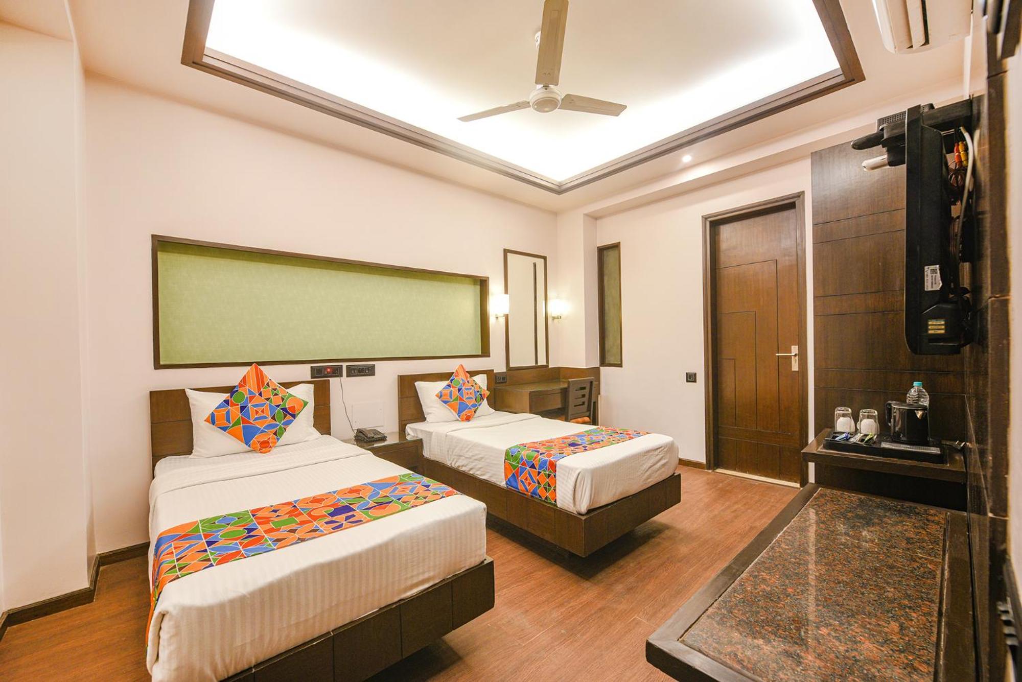 Fabhotel Aashraye Ню Делхи Екстериор снимка